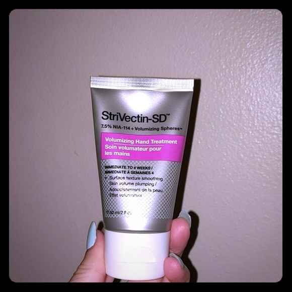 StriVection-SD Valuminizing Hand Creme - Picture 1 of 2